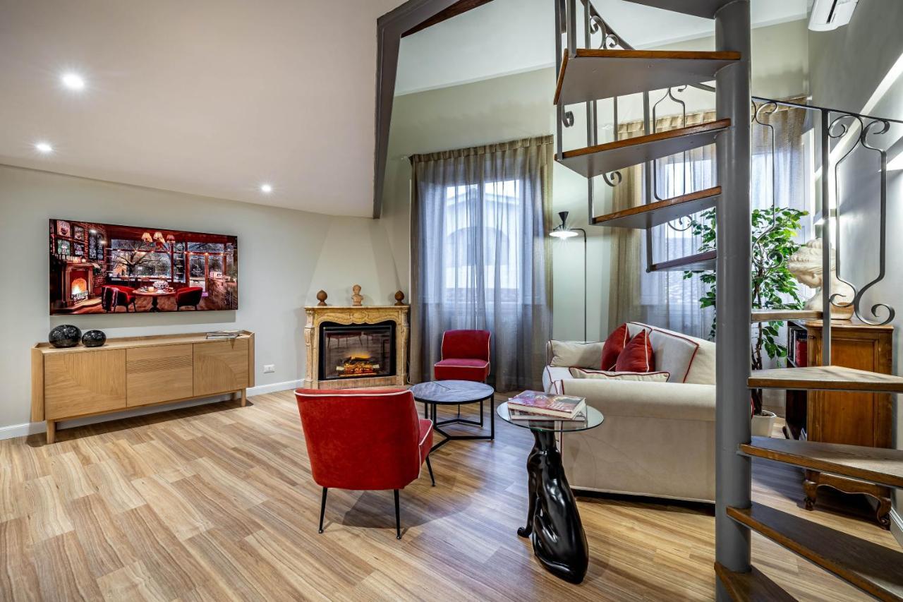 Yid Penthouse In Santa Croce Apartment ฟลอเรนซ์ ภายนอก รูปภาพ