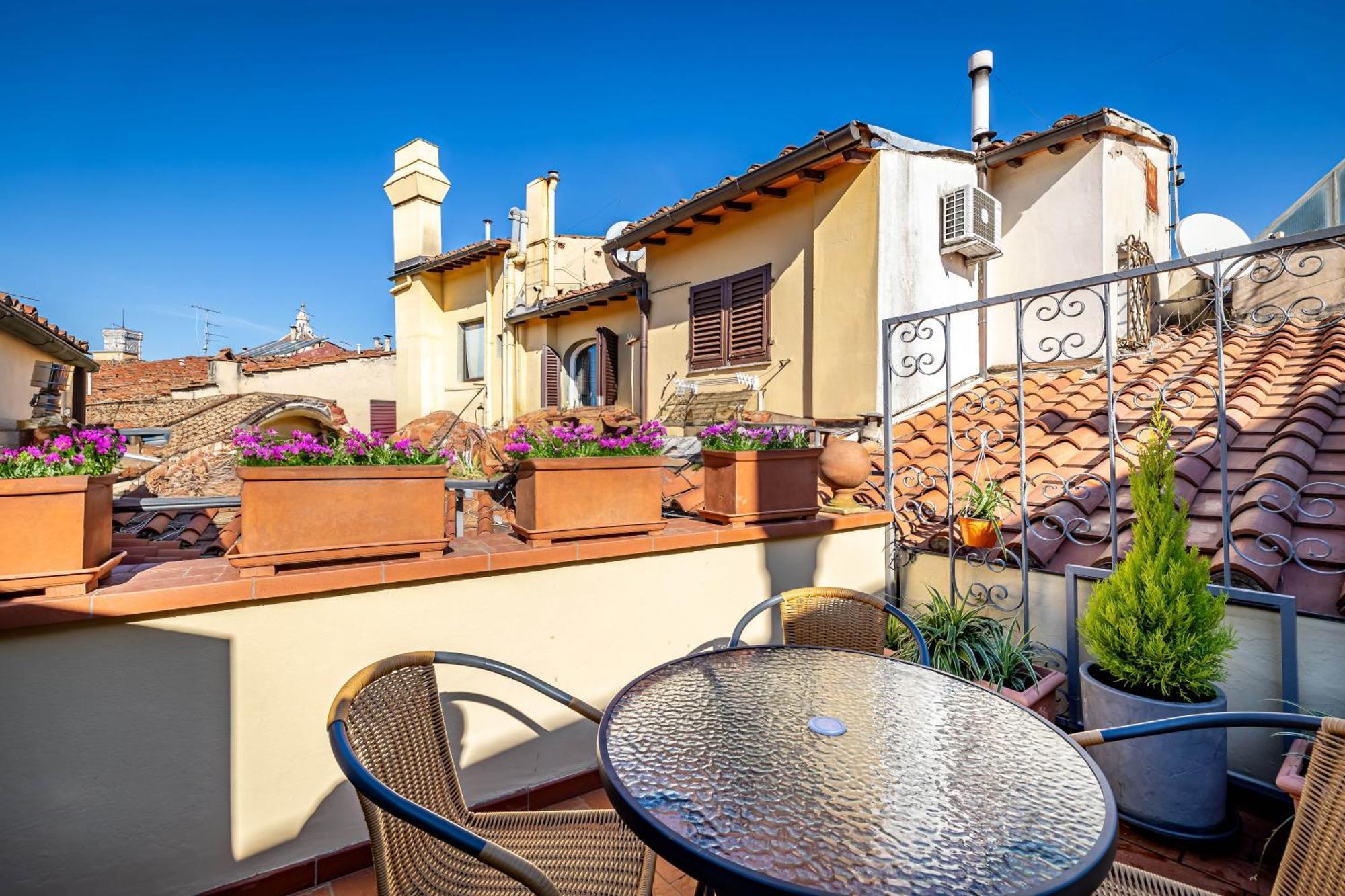 Yid Penthouse In Santa Croce Apartment ฟลอเรนซ์ ภายนอก รูปภาพ